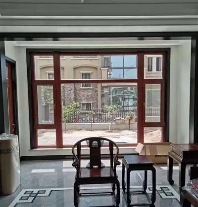 Прозрачное отражающее стекло